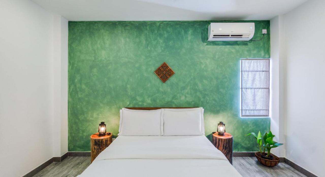 Liyela Retreat Maldives Hotel остров Маафуши Екстериор снимка